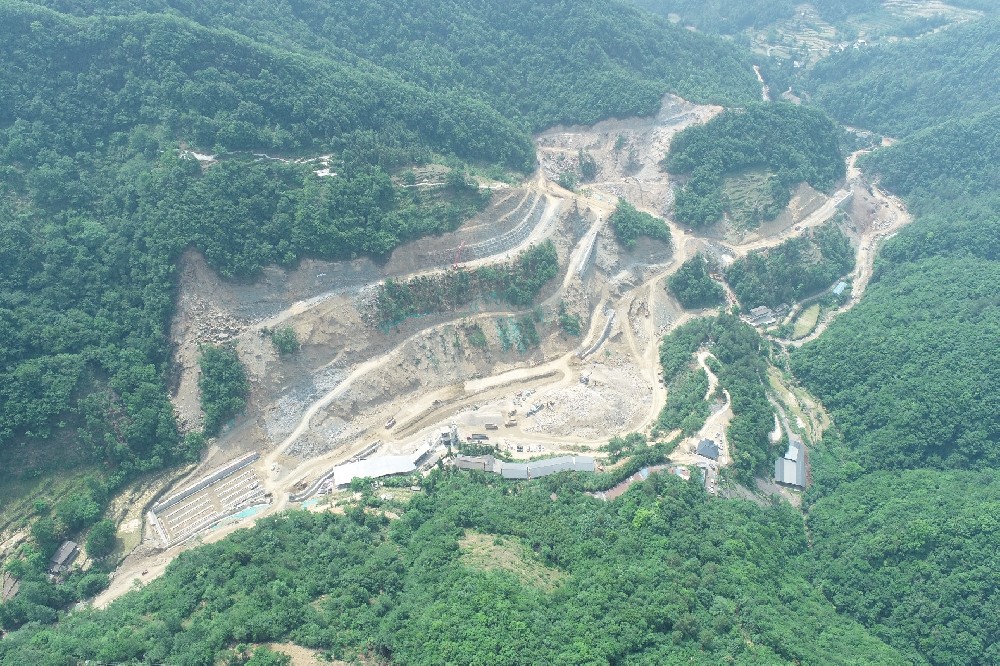 火力全開(kāi)！下月路項(xiàng)目建設(shè)駛?cè)搿翱燔?chē)道”